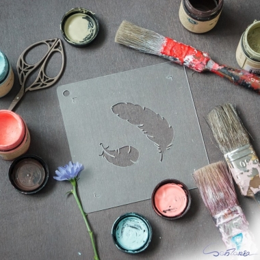 Трафарет - Два пера Трафарет - Два пера